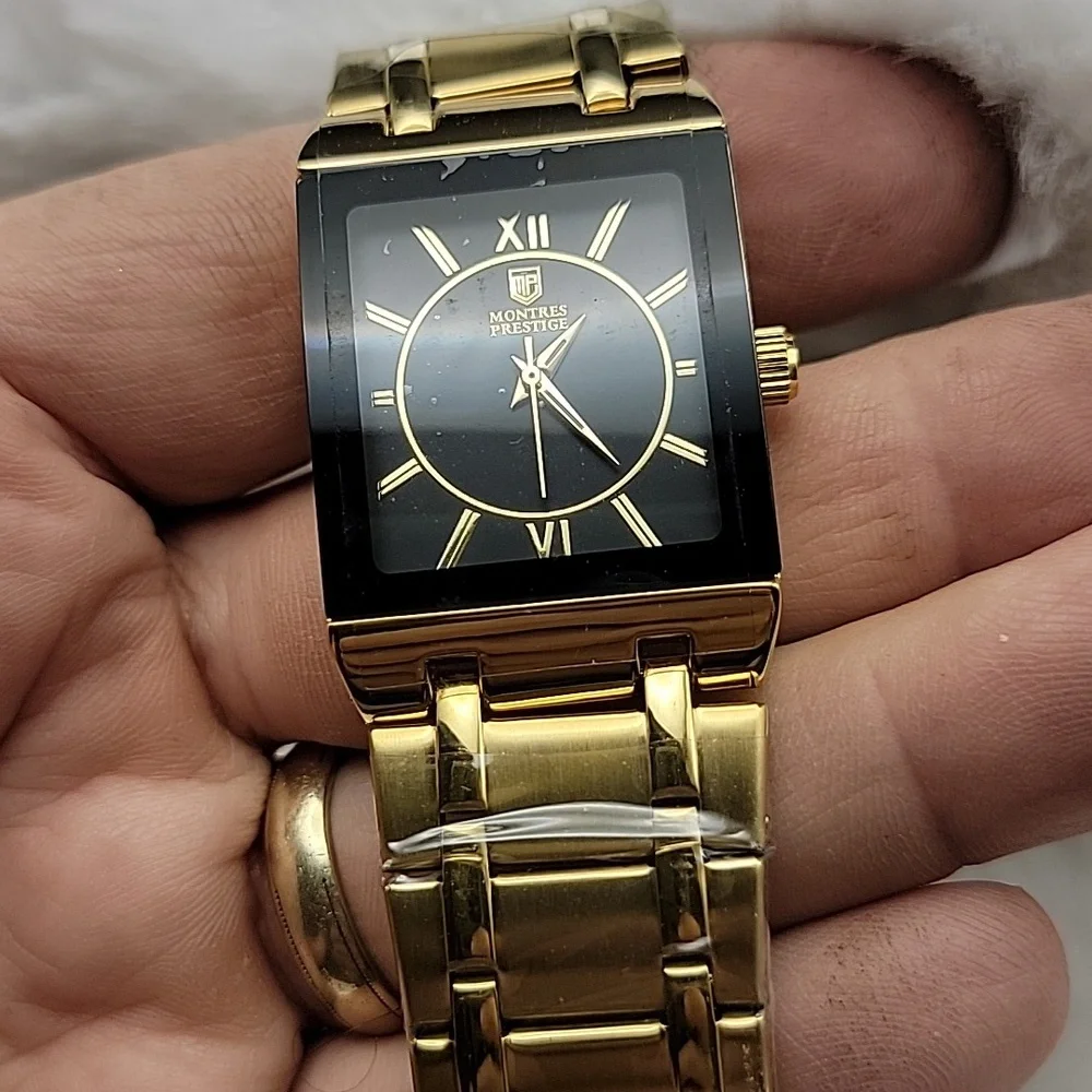 MPW-0252 Montres Prestige X Invicta Mens 41.5mm Gold Bracelet Black Watch NEW